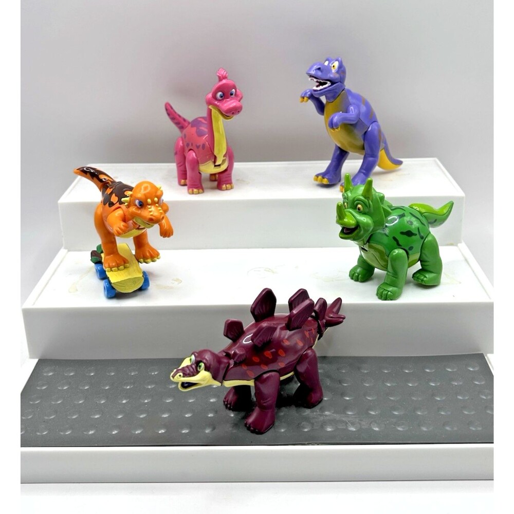 Downtown Disney TRex Cafe Toy Figures Dinosaurs Souvenir Lot Of 5
